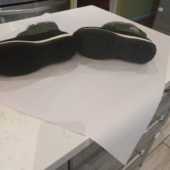 Weatherproof winter Boots - Picture 5 of 5